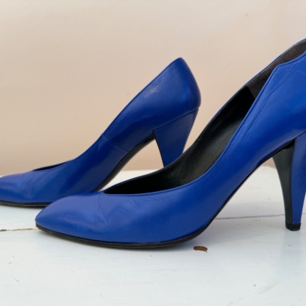 Charles Jourdan Blue Leather US8.5
